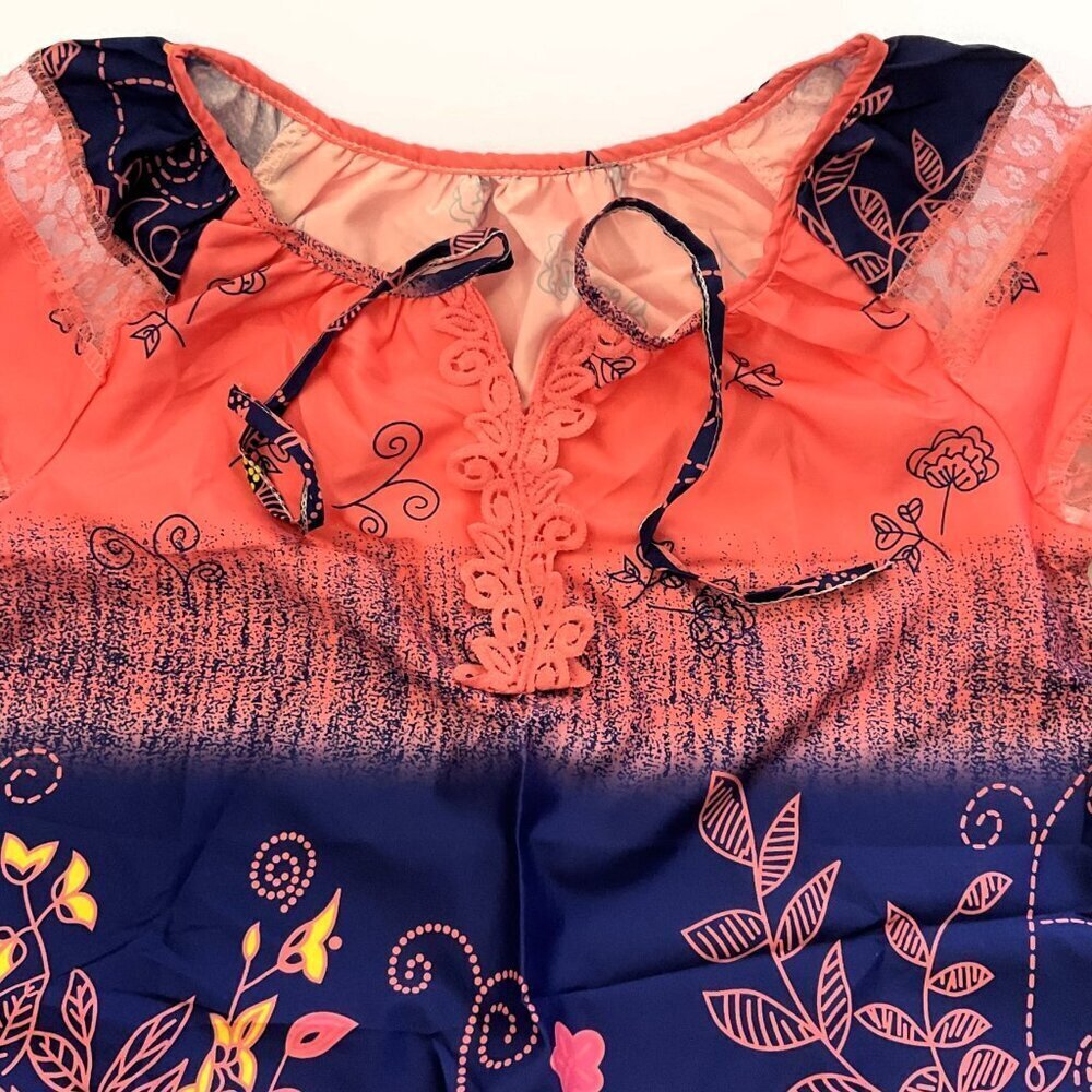 BOHEMIAN FLORAL LACE TOP - Picture 11 of 13